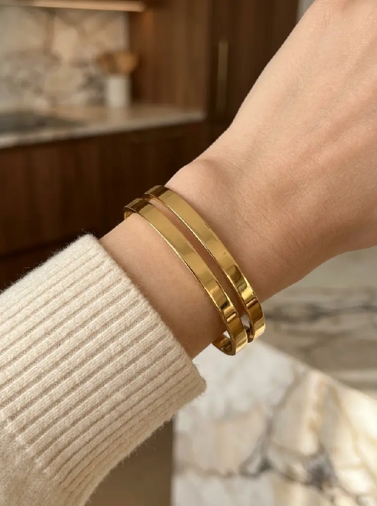 AI Generated Gold Bracelet Lifestyle Image